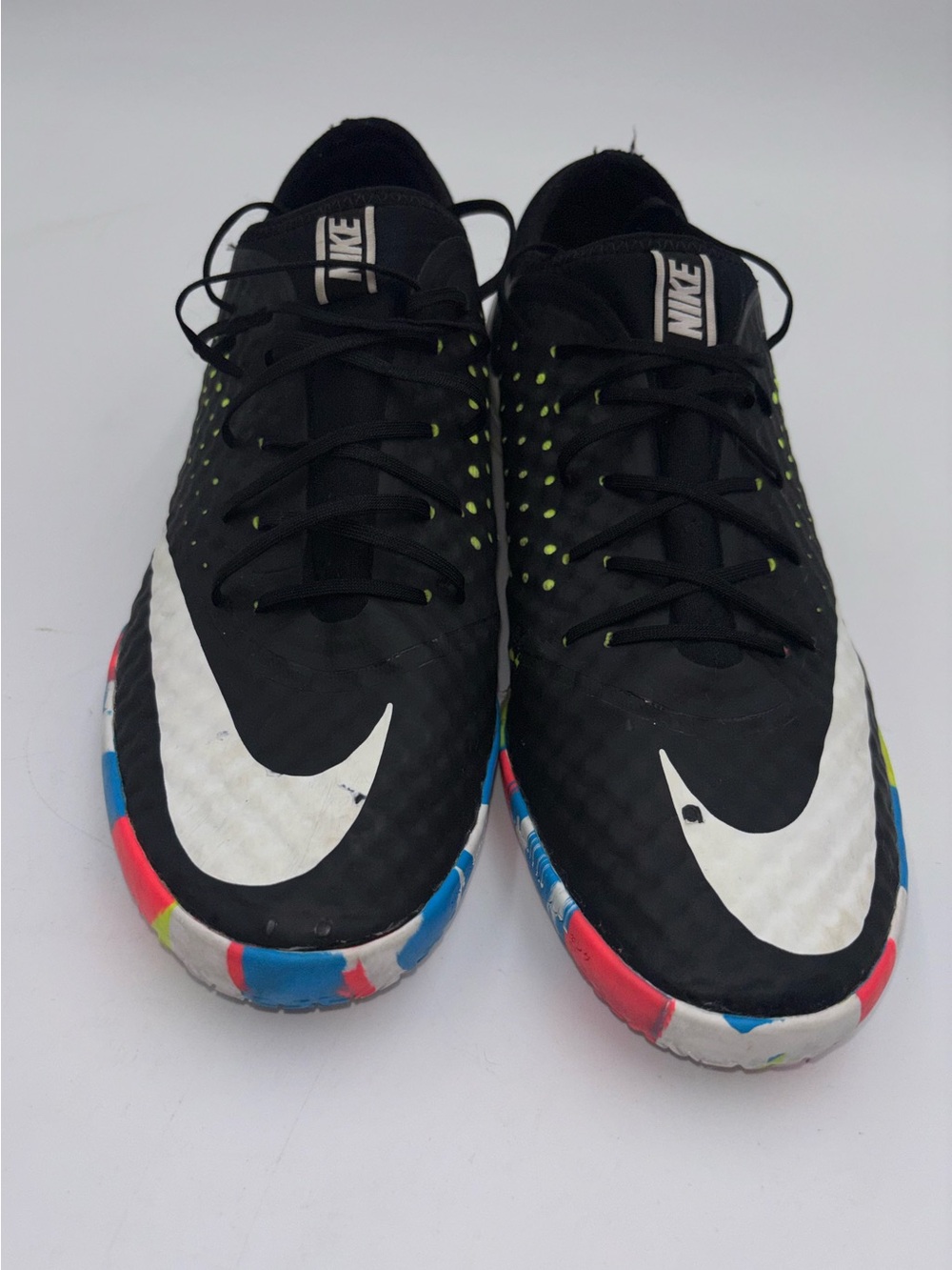 Nike Men’s Black Athletic Shoes with Multicolor indoor football soccer sz 8!!